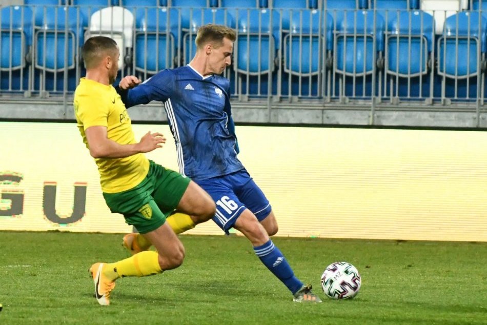 Ilustračný obrázok k článku Nitra nenadviazala na úspešný zápas so Slovanom: Doma podľahla Žiline, FOTO