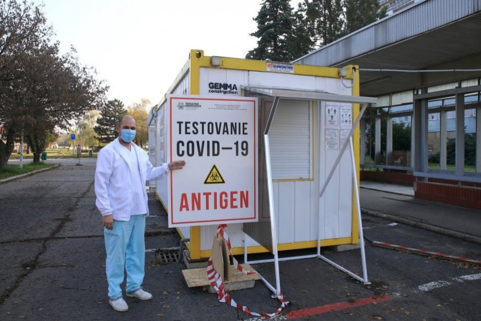 Ilustračný obrázok k článku V Zámkoch vzniklo antigénové odberné miesto: Otestovať sa môžete zadarmo