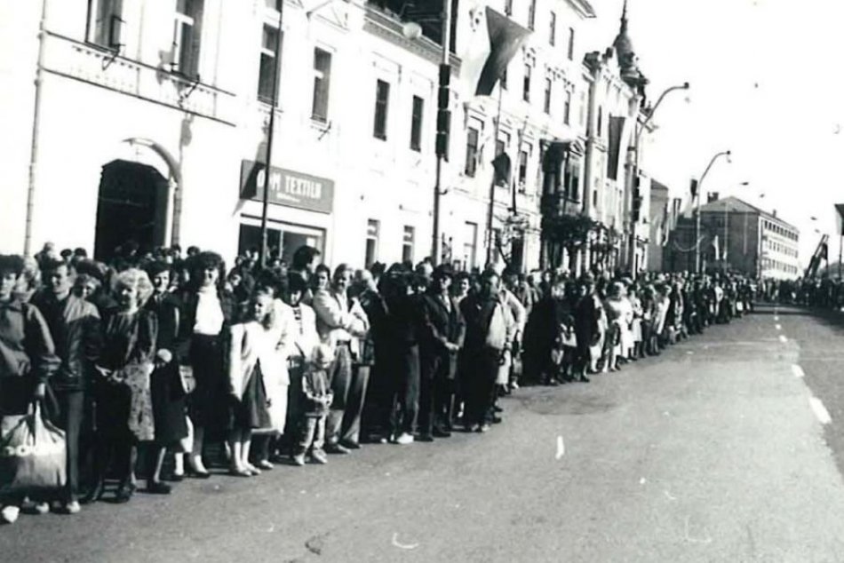 Ilustračný obrázok k článku Bystrica si pripomenie Nežnú revolúciu aj Dubčeka: Čo sa chystá v centre mesta?