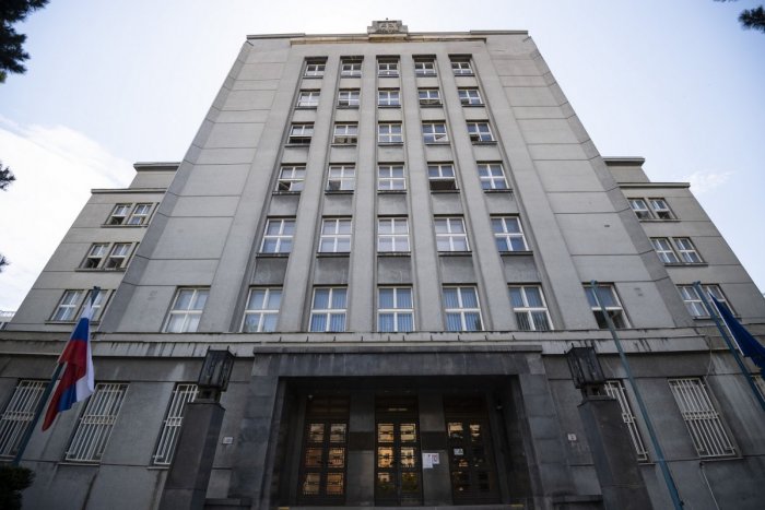 Ilustračný obrázok k článku Polícia UZAVRELA ulice v okolí ministerstva vnútra! Našli podozrivý balík