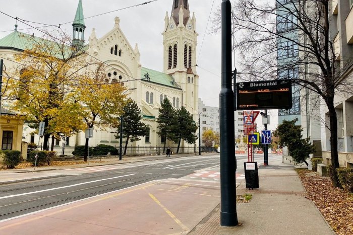 Ilustračný obrázok k článku Rýchlejšie do centra mesta: Od pondelka budú opäť jazdiť električky cez Blumentál