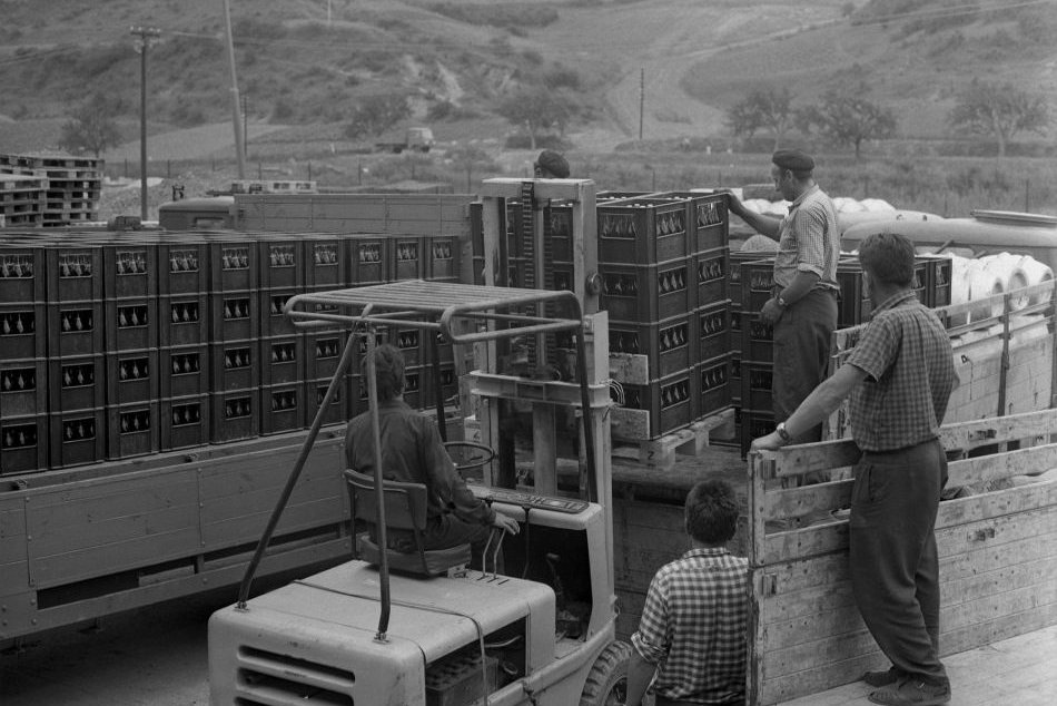 Ilustračný obrázok k článku Štamgasti len tak zamľaskajú: TAKÉTO boli začiatky známeho pivovaru pri Prešove, FOTO