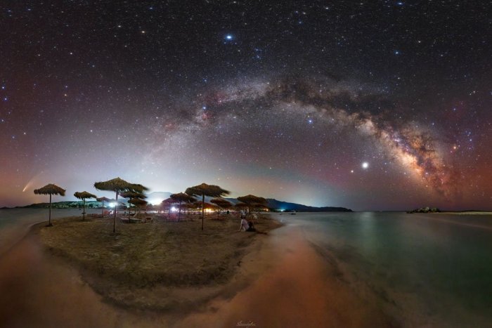 Ilustračný obrázok k článku NASA ocenila snímku Slováka: Nesie v sebe odkaz slobody a Novembra 1989