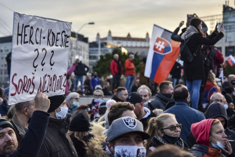 Ilustračný obrázok k článku Protivládne protesty majú dohru: Mazurekovi hrozí väzenie!