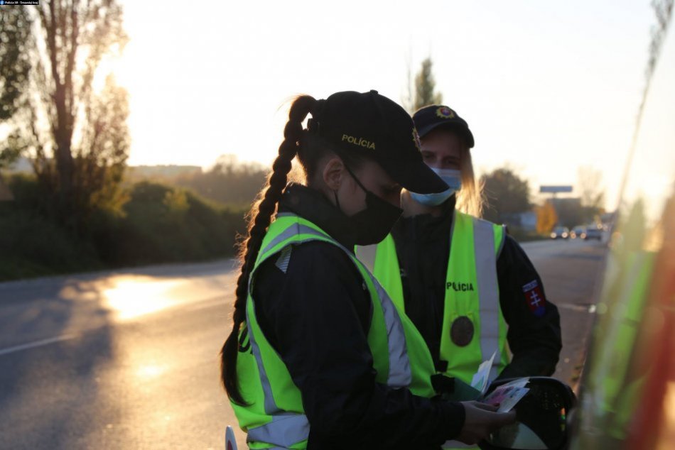 Ilustračný obrázok k článku 66-ročný východniar sa rozhodol vzdorovať zákonu: Policajti ho TAKTO načapali