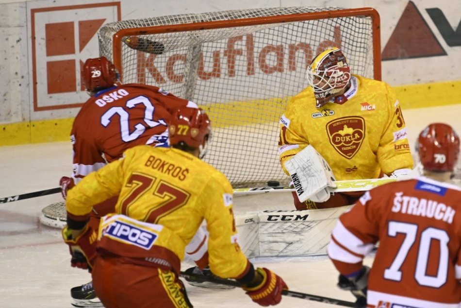 Ilustračný obrázok k článku Repete po deviatich dňoch: Trenčania opäť prevýšili Liptovskomikulášanov