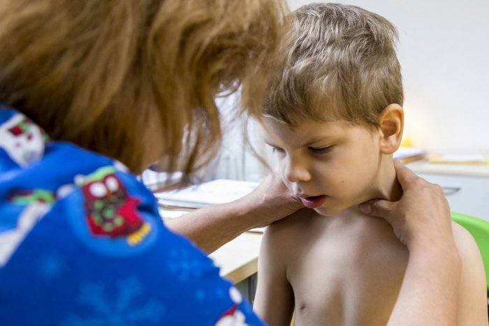 Ilustračný obrázok k článku Chorých v Banskobystrickom kraji raketovo pribúda: Chrípky je o vyše 90 % viac