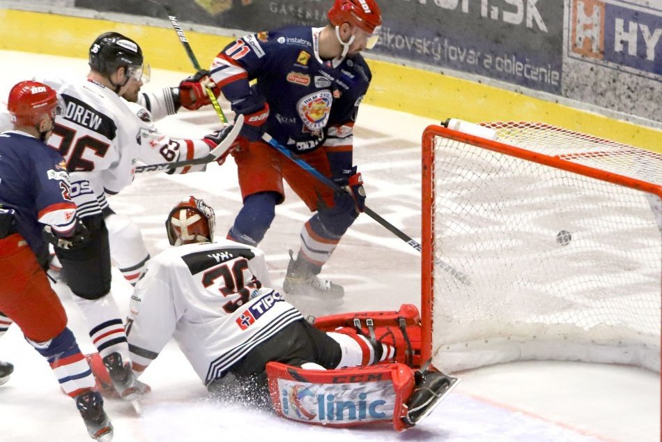 Ilustračný obrázok k článku Zvolenčania spustili hotový gólostroj. Baranom v pohronskom derby nedali šancu, FOTO