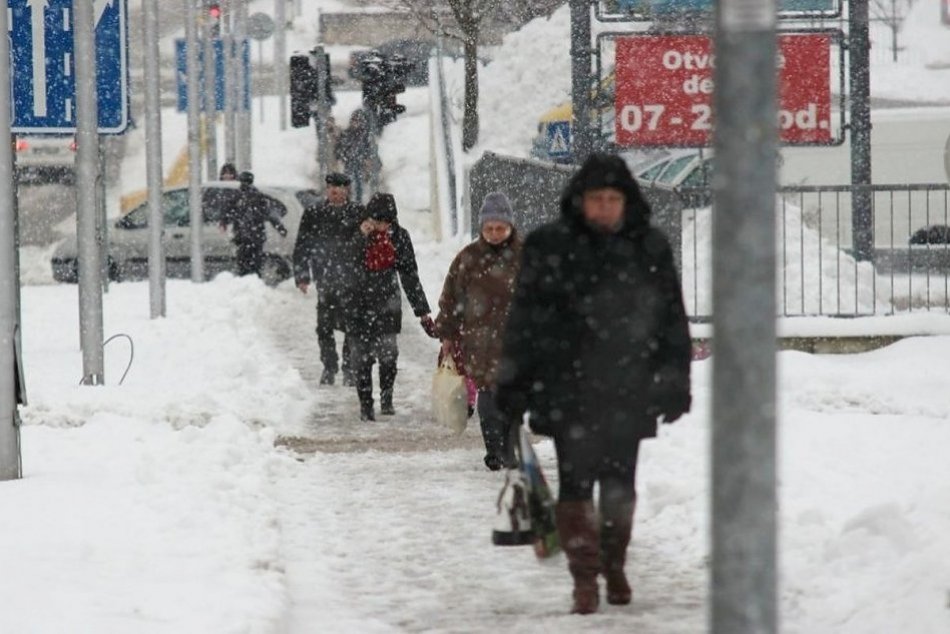 Ilustračný obrázok k článku V Banskobystrickom kraji vydali výstrahy: KDE môže spadnúť až 20 cm snehu?