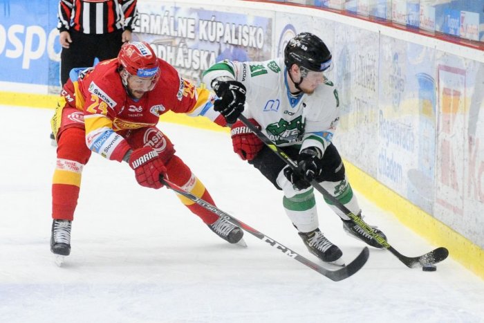 Ilustračný obrázok k článku Hokejový klub sa spojil s bývalým kapitánom: Získajte Zbořilovu hokejku a pomôžte