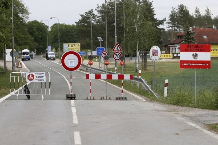 Ilustračný obrázok k článku Rakúsko o pár dní sprísni pravidlá vstupu do krajiny, dotknú sa aj Slovákov