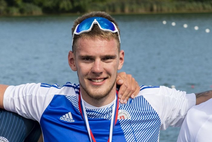 Ilustračný obrázok k článku Slovenský reprezentant má koronavírus! Do karantény idú aj jeho kolegovia