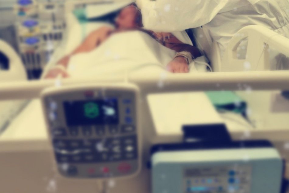 Ilustračný obrázok k článku Nemocnice prijali rekordný počet pacientov s Covid-19, pribudlo až 46 úmrtí!