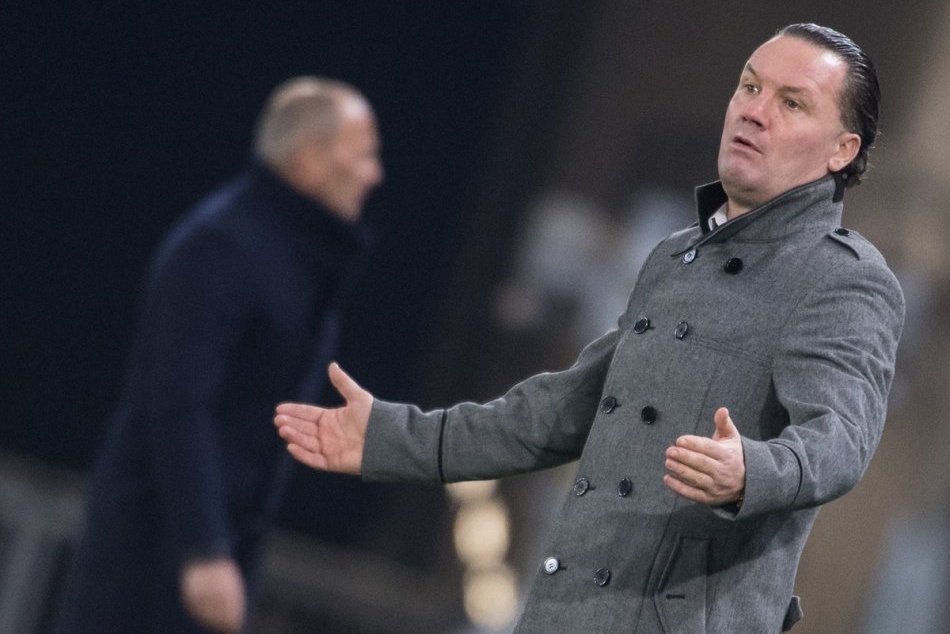 Ilustračný obrázok k článku Trenčiansky kouč dostal pokutu za kritizovanie rozhodcov po zápase so Slovanom