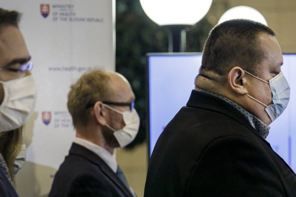 Ilustračný obrázok k článku Okres Prievidza medzi najhoršími: Odborníci o hrozbe LOCKDOWNU a testovaní