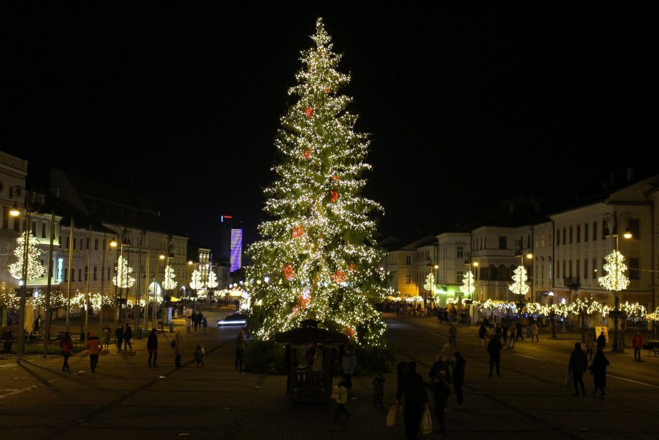 Ilustračný obrázok k článku Ohňostroje na prelome rokov Bystrica neodpáli: Ako to mesto vidí s programom?