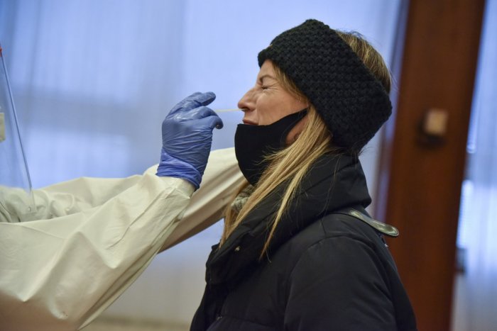 Ilustračný obrázok k článku Situácia s koronou je zlá, ale je tu aj MEGA úspech! Matovič o ňom mlčí