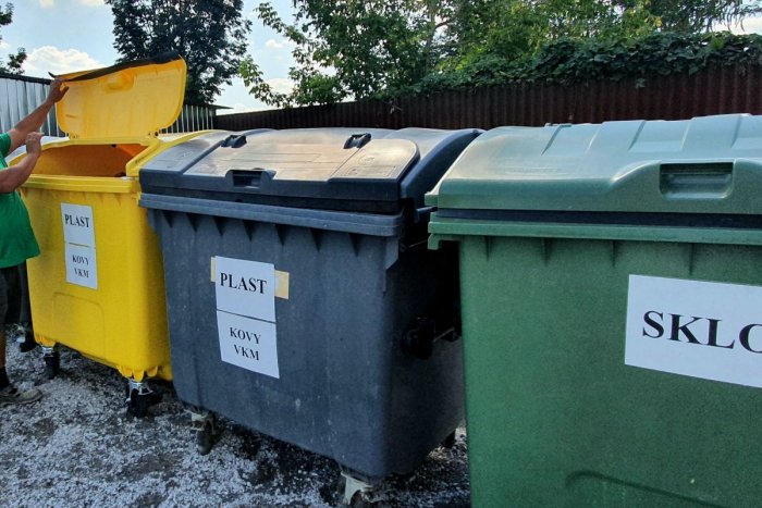 Ilustračný obrázok k článku Analýza zmesového odpadu v Mikuláši je vonku: Čo robia obyvatelia zle?