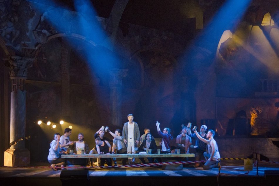 Ilustračný obrázok k článku V Bystrici spustili verejnú VÝZVU: STOVKY ľudí si žiadajú nové divadlo