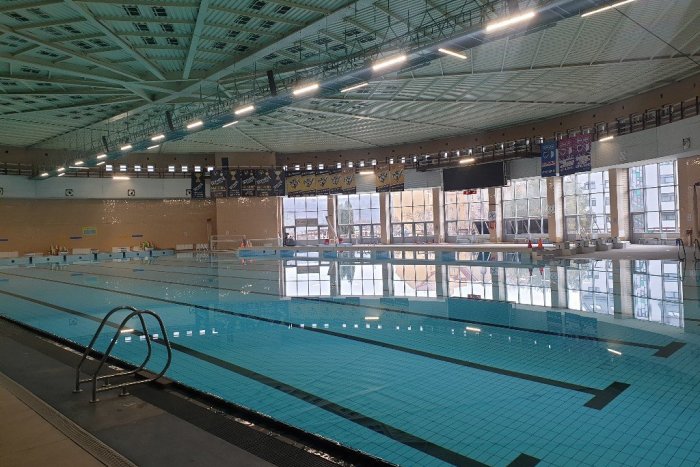Ilustračný obrázok k článku Mestská plaváreň pre ceny energií zvyšuje vstupné: O koľko si priplatíte?
