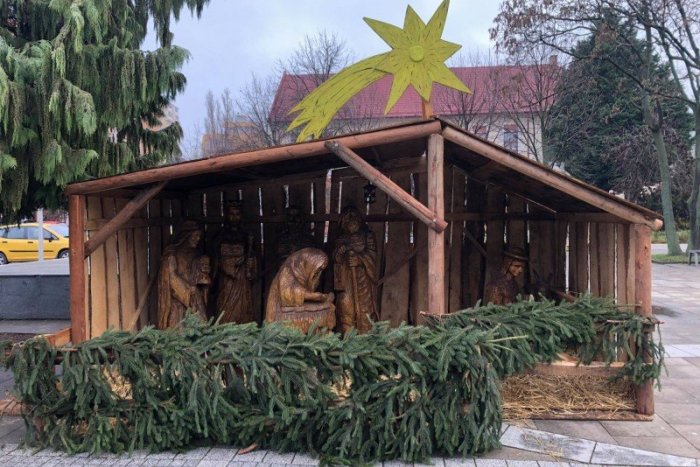 Ilustračný obrázok k článku A Vianoce sa môžu začať: V Šali pribudol aj obľúbený betlehem