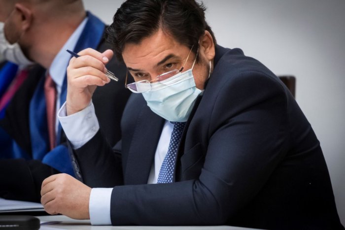 Ilustračný obrázok k článku Nečakané udalosti počas súdu v kauze zmenky: Ruska mali poliať neznámou látkou!