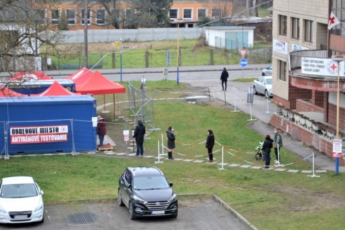 Ilustračný obrázok k článku Nechcete čakať v rade na antigénový test? Tomuto odbernému miestu sa vyhnite