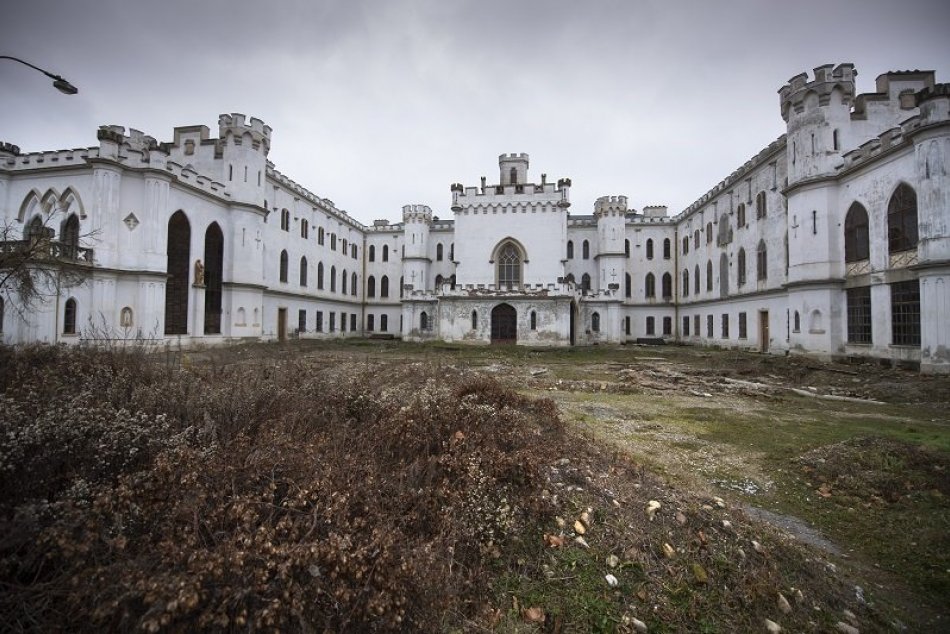 Ilustračný obrázok k článku KONEČNE! Jeden zo SKVOSTOV Bratislavy sa dočká rekonštrukcie: Chystá sa vynovenie kaštieľa