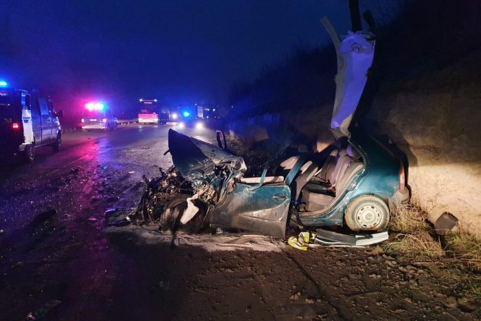 Ilustračný obrázok k článku Vážna nehoda medzi Prešovom a Veľkým Šarišom: Hlásia troch zranených!