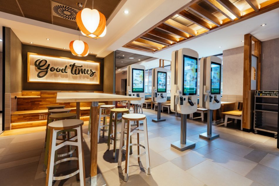 Ilustračný obrázok k článku McDonald's pripravil pre Trnavčanov predvianočný darček v podobe vynovenej reštaurácie