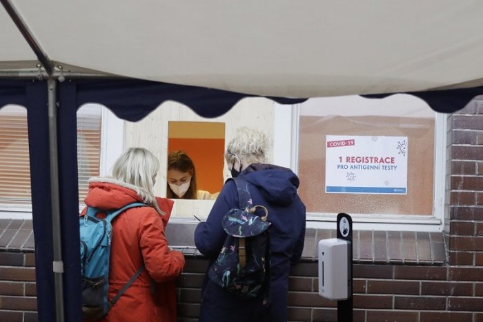 Ilustračný obrázok k článku Mutácie koronavírusu evidujú už aj v Česku, bude nová vakcína účinná?