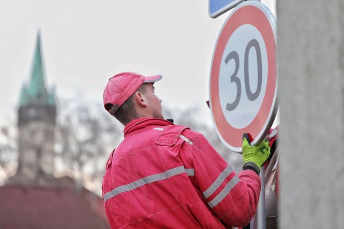 Ilustračný obrázok k článku V Prešove pribudli nové dopravné značky: Zmenu pocítia vodiči najmä na Baštovej ulici