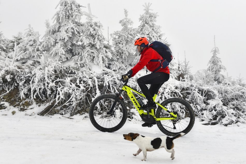 Ilustračný obrázok k článku Zima ako z Mrázika. Kojšovská hoľa sa premenila na zimnú rozprávku, FOTO