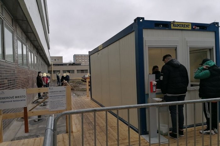 Ilustračný obrázok k článku Chystáte sa na testovanie? Detská nemocnica v Bystrici zavádza provizórne časenky