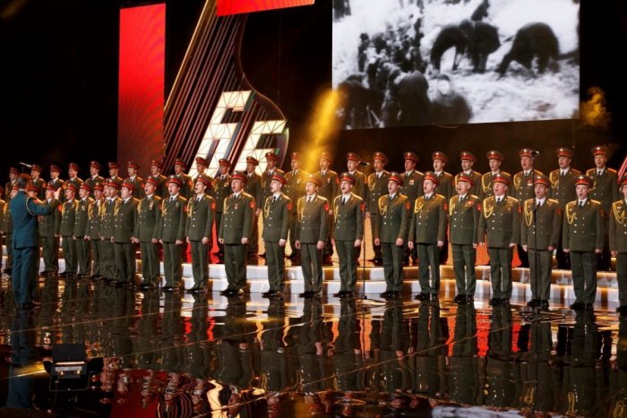 Ilustračný obrázok k článku Smutné výročie tragického letu: Pred štyrmi rokmi sa lietadlo s Alexandrovcami zrútilo do mora