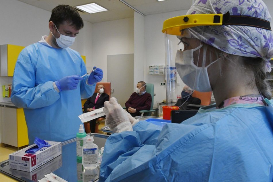 Ilustračný obrázok k článku Za hodinu zvládnu aj 250 záujemcov: Košická župa v centre zaočkovala vyše 30-tisíc ľudí