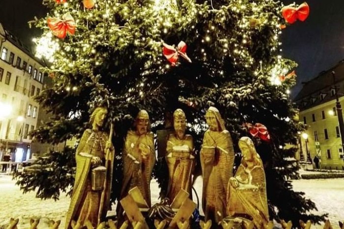 Ilustračný obrázok k článku Neuveriteľná drzosť! Niekto ukradol Ježiška zo staromestského betlehemu