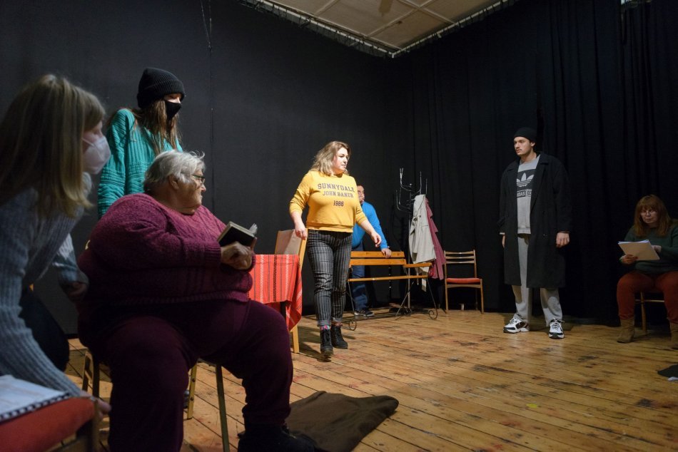 Ilustračný obrázok k článku Divallo Tesáre zabavilo už 24-tisíc divákov: V roku 2020 odohralo jediné predstanie