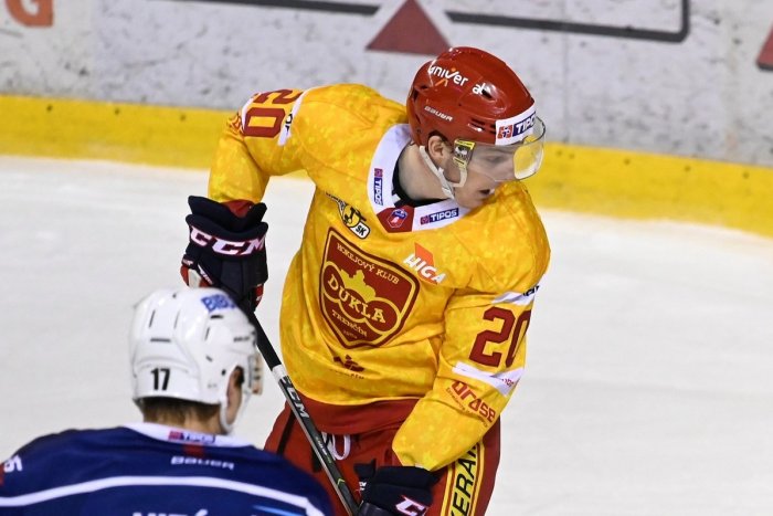 Ilustračný obrázok k článku Fanúšikovia vojakov sa potešia: Najproduktívnejší hráč Dukly zostáva v Trenčíne