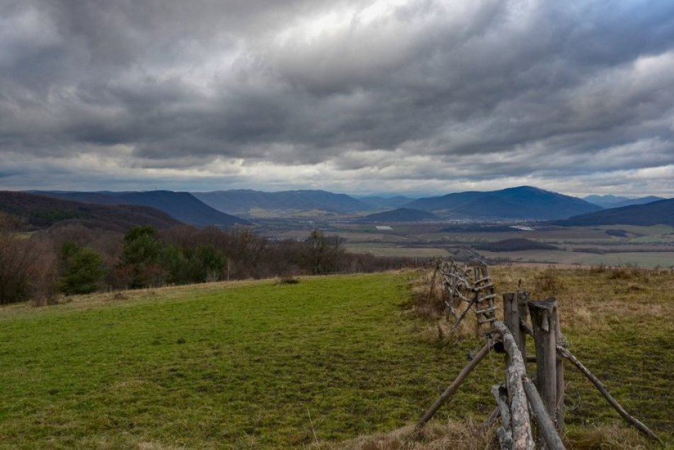 Ilustračný obrázok k článku Kam za turistikou pri Rožňave? Soroška ponúka úchvatné výhľady, FOTO