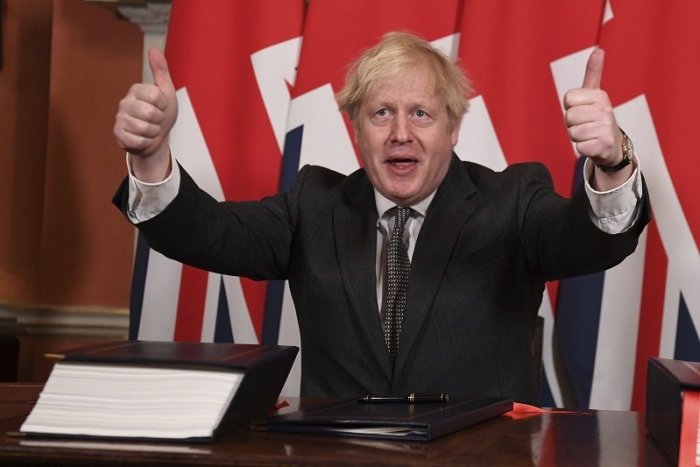 Ilustračný obrázok k článku Opustili rodinu EÚ: Údery zvona Big Ben ohlásili začiatok nových pravidiel s Britániou