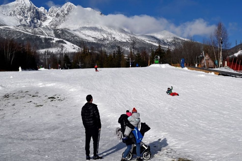 Ilustračný obrázok k článku Kritická situácia: Lockdown ničí posledné životaschopné prevádzky v Tatrách a na Liptove