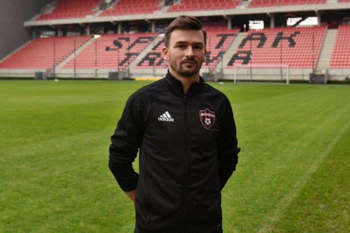 Ilustračný obrázok k článku Nečakaný PRIEVAN v šatni Spartaka: Novým trénerom sa stal rodený Trnavčan! FOTO