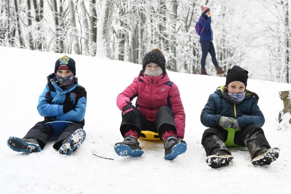 Na Jahodnej sa už dá sánkovať.