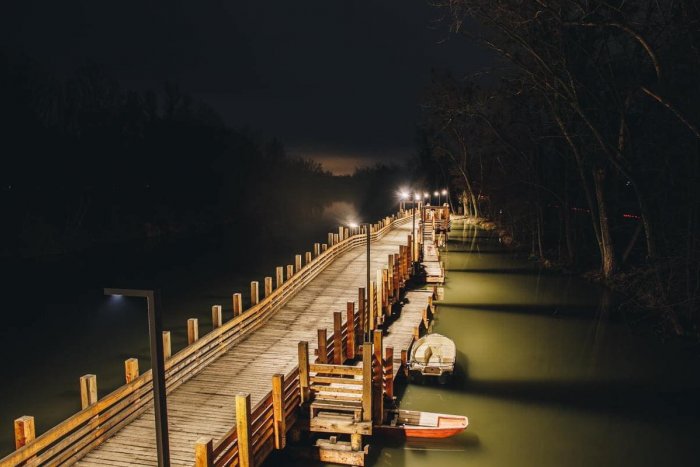 Ilustračný obrázok k článku Pozrite sa na tú nádheru: Korzo Zálesie sa úplne rozžiarilo