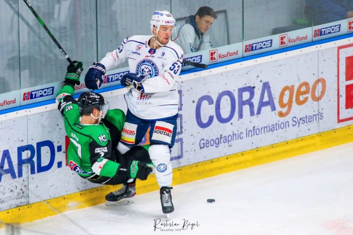 Ilustračný obrázok k článku Cardwell bez klubu dlho neostal: Oblečie si dres nitrianskeho rivala