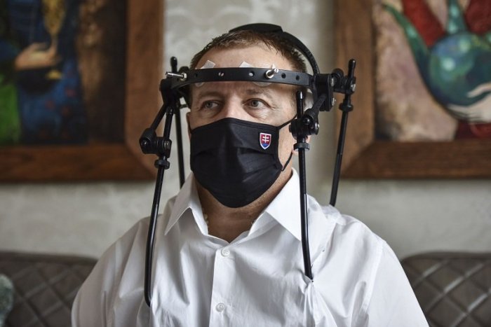 Ilustračný obrázok k článku Kollár vyzval politikov, aby "netancovali na hrobe Lučanského". Kolíková má jeho dôveru