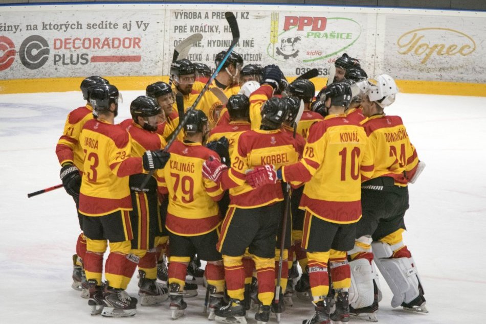 Ilustračný obrázok k článku Hokejisti s ďalším dôležitým víťazstvom: Uspeli aj na ľade Levíc