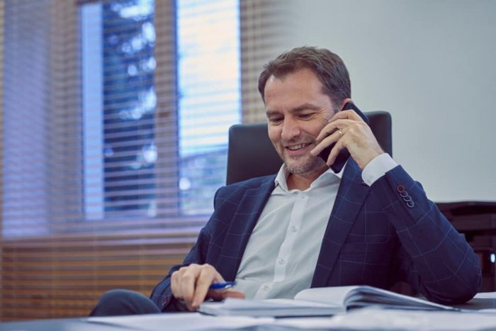 Ilustračný obrázok k článku Premiér plánoval zaočkovať mamu a manželku: Dostanú prednosť? Ministerstvo má verdikt!