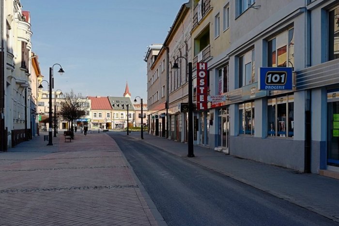 Ilustračný obrázok k článku Väčšina poslancov nehlasovala: Liptovský Mikuláš zostáva v rozpočtovom provizóriu